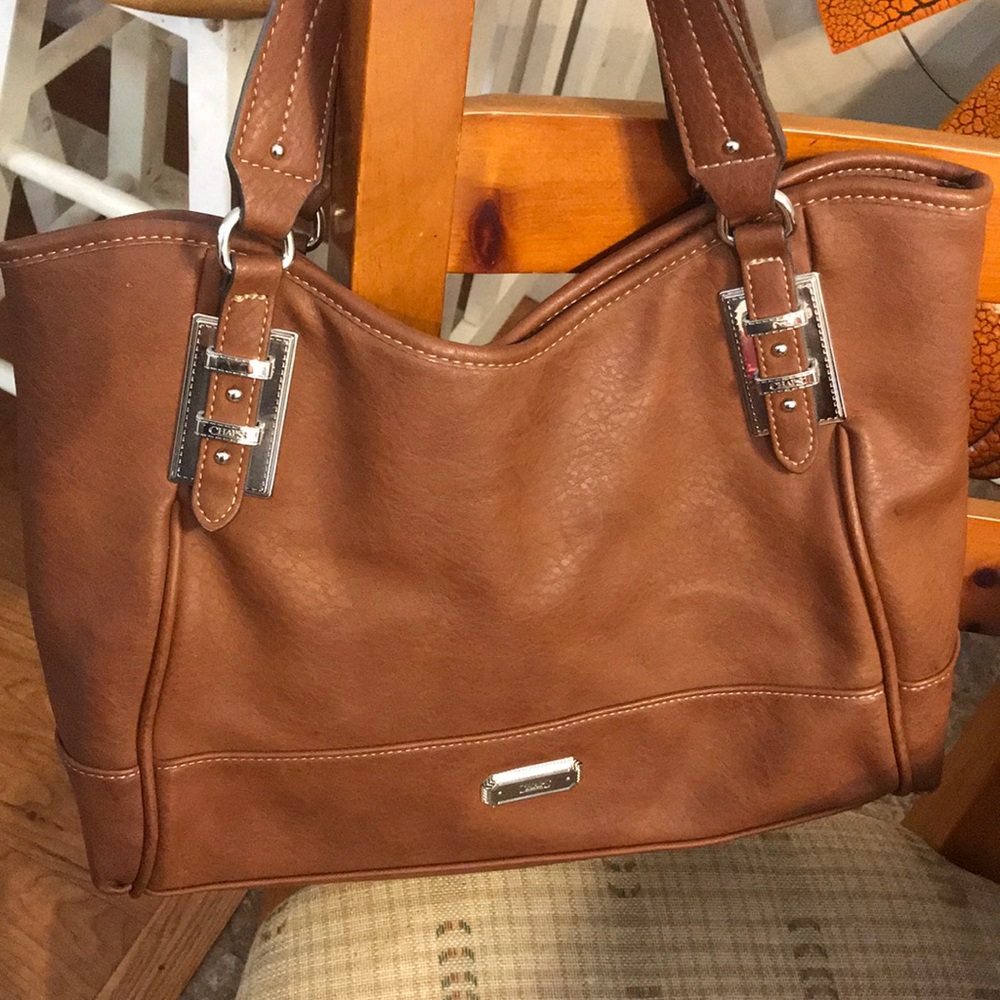 Purse - Picture 2 of 3